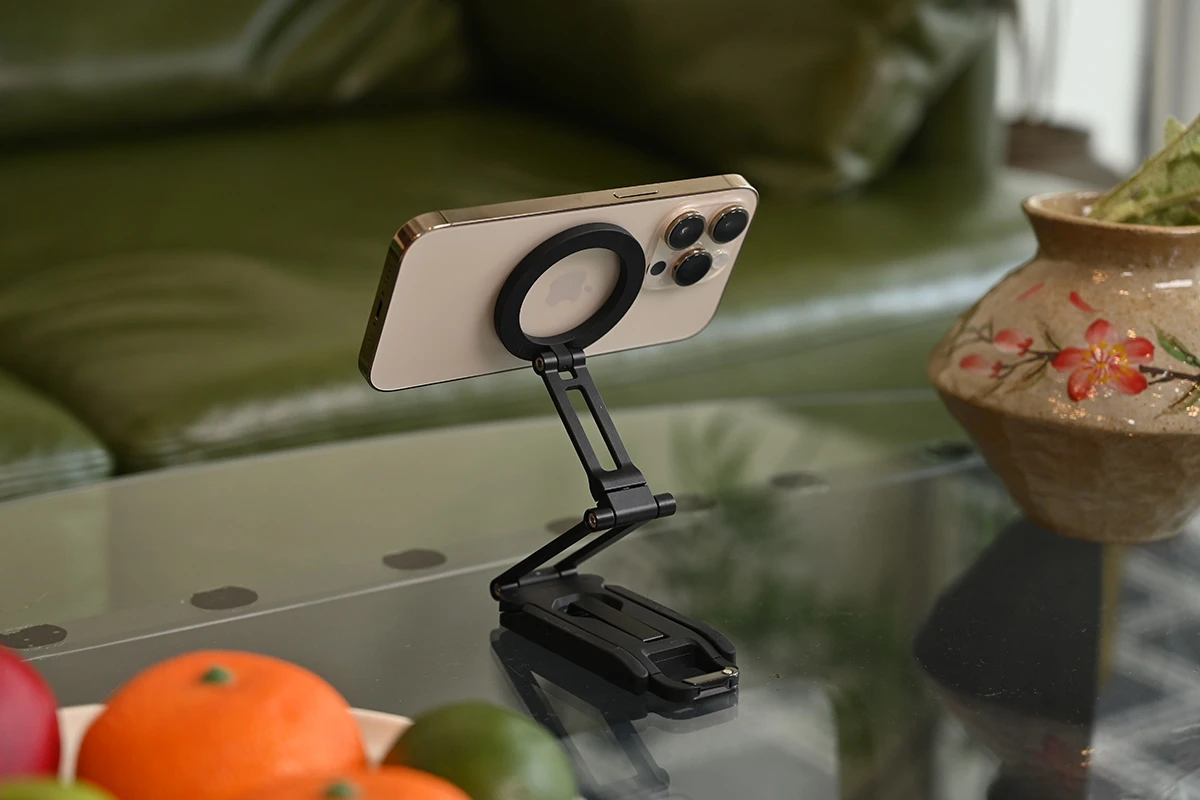 The M-Grip has more tricks up its sleeve for positioning your phone than meets the eye