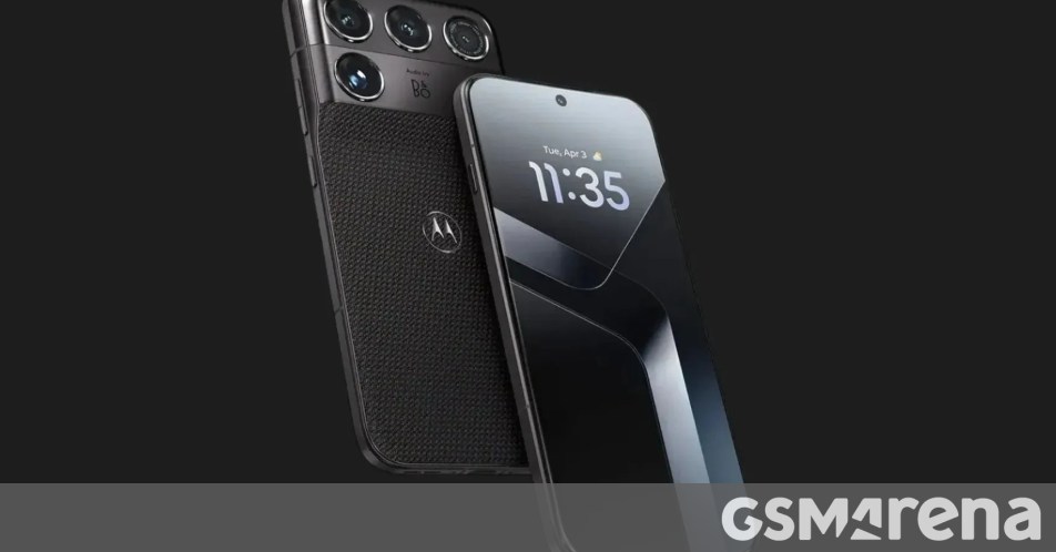 Motorola Signature 27 and Razr Flex show up at a European retailer with prices