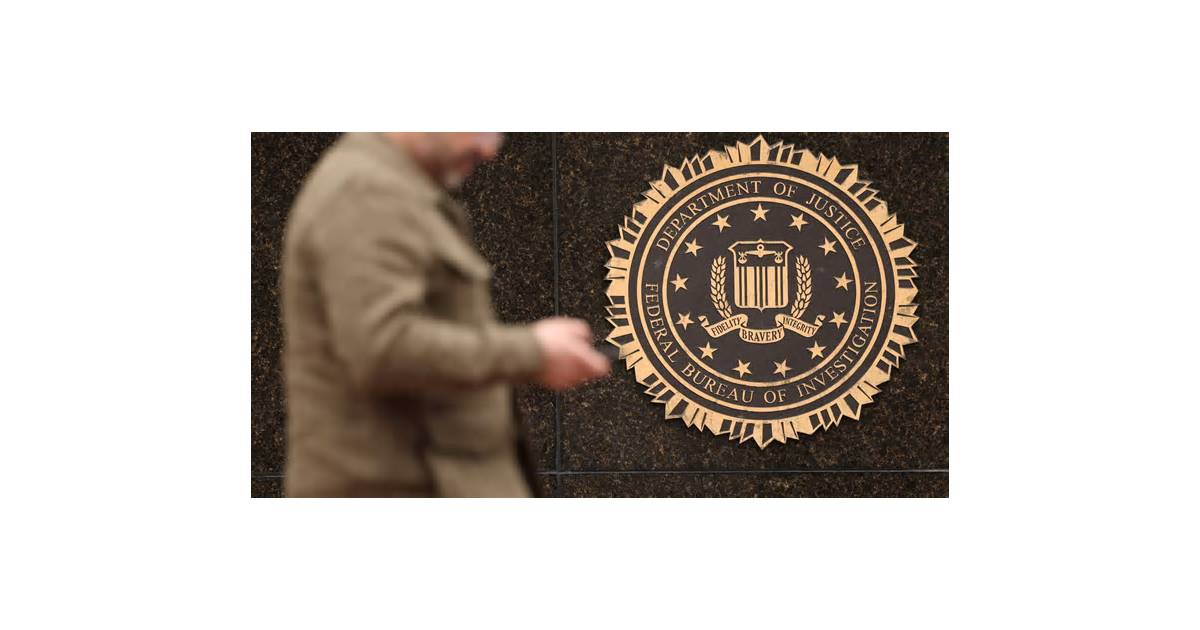 FBI agent says he feared case against ex-FBI officials tied to Hunter Biden probes would look political