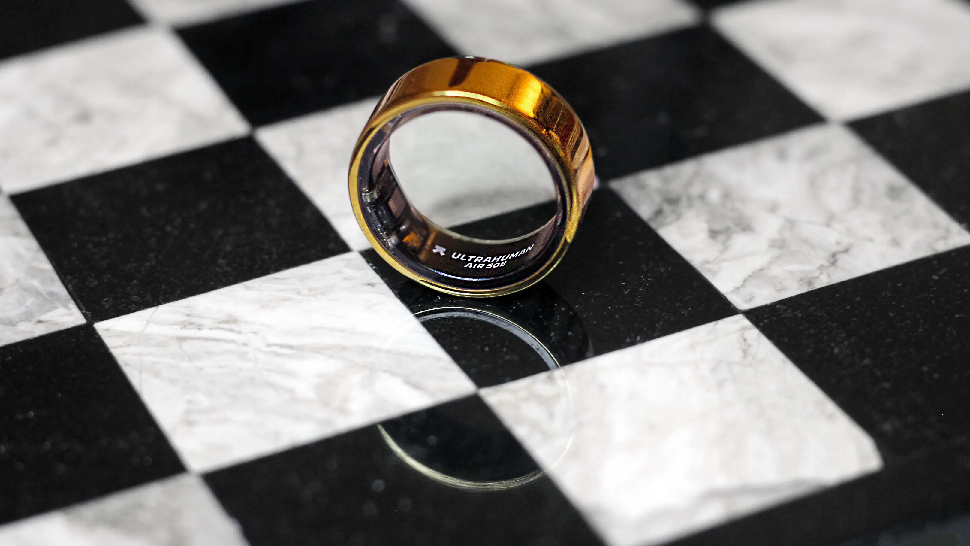 Battle of the Smart Rings: Oura Sues Ultrahuman for Patent Infringement — Again