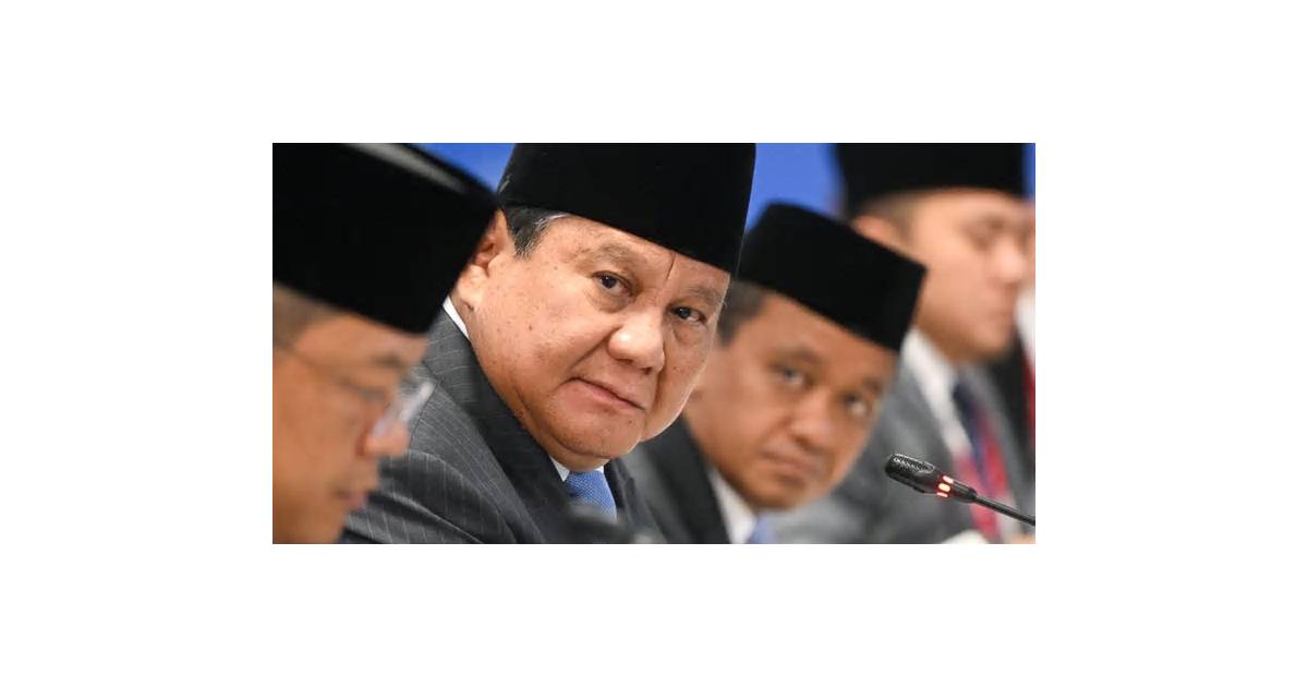 Prabowo to Meet Singapore Envoy on Mission to Ease Relations