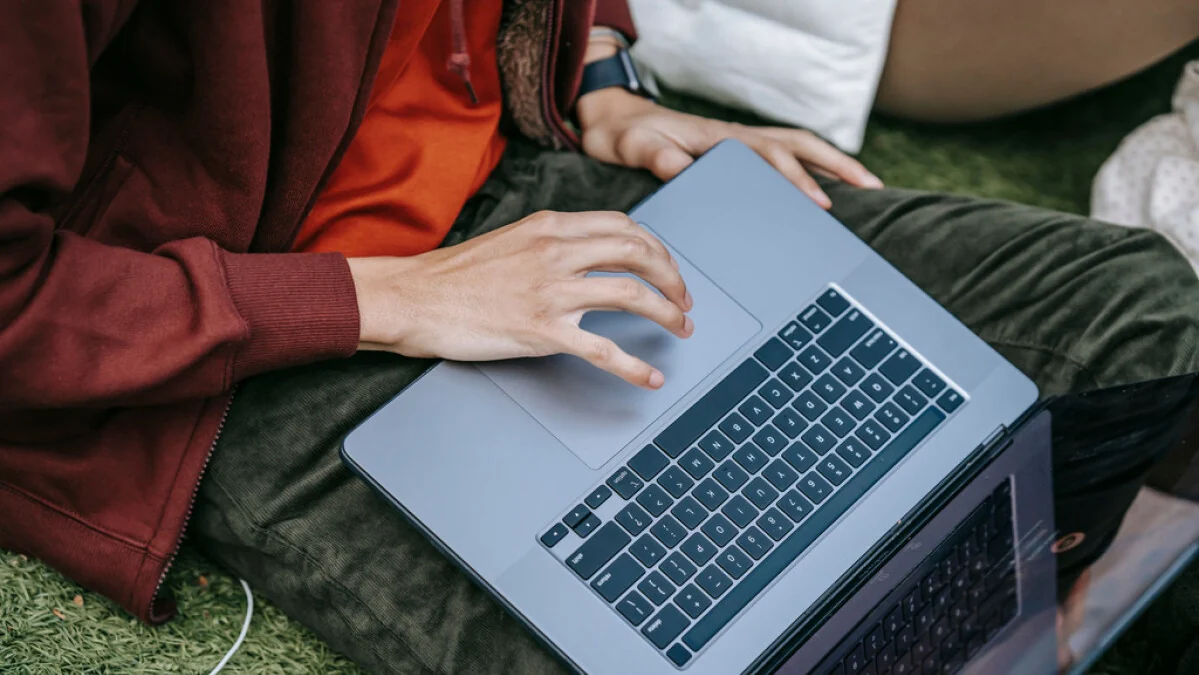 Block ads and boost your cybersecurity with this $35 deal
