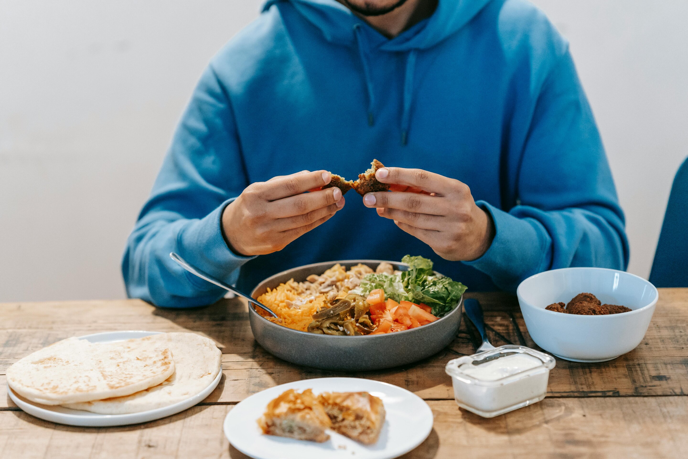 Animal and plant proteins show different associations with testosterone levels in men