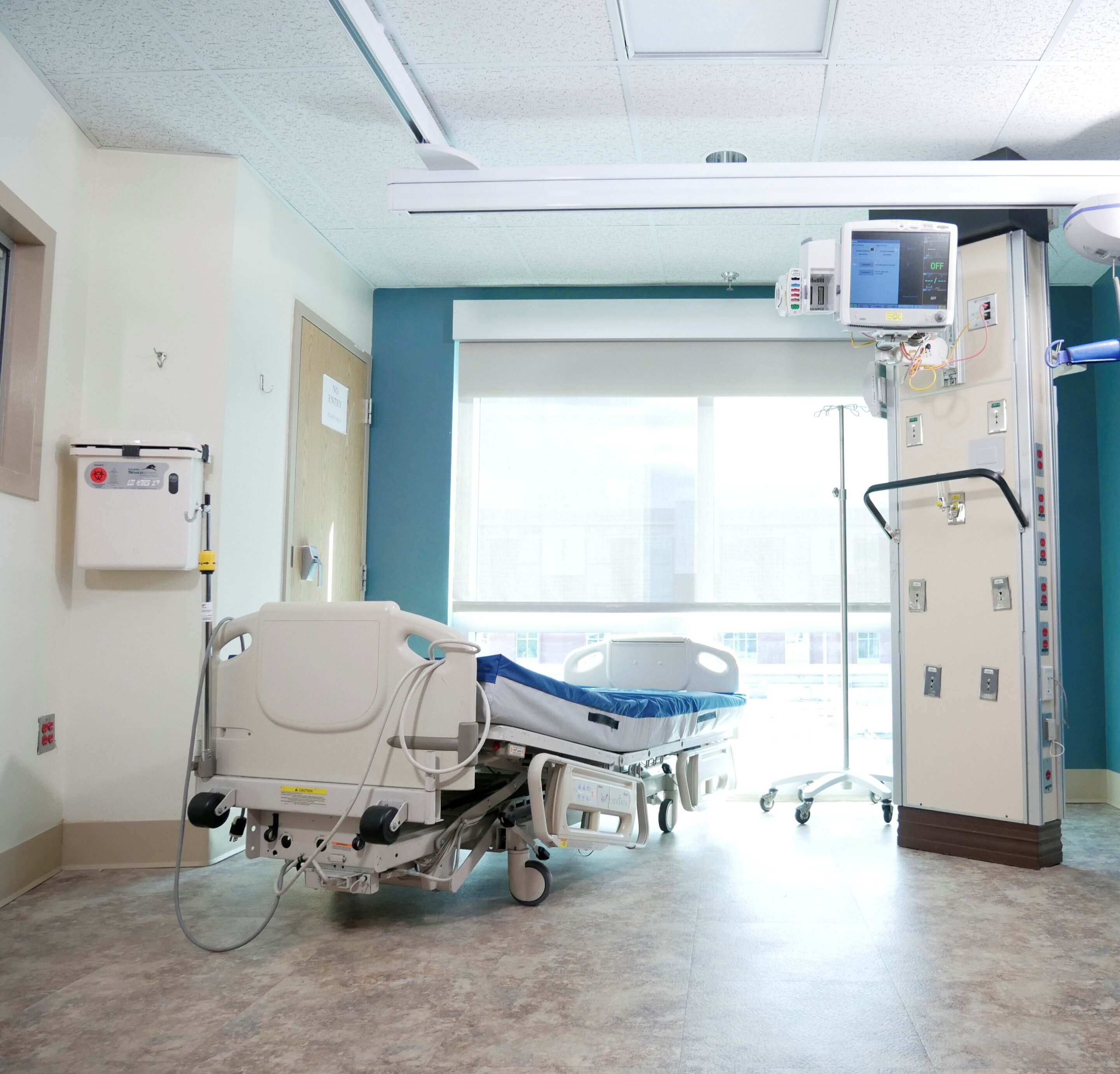 Promising AI-based approach to early detection of suicide-related behavior at emergency rooms