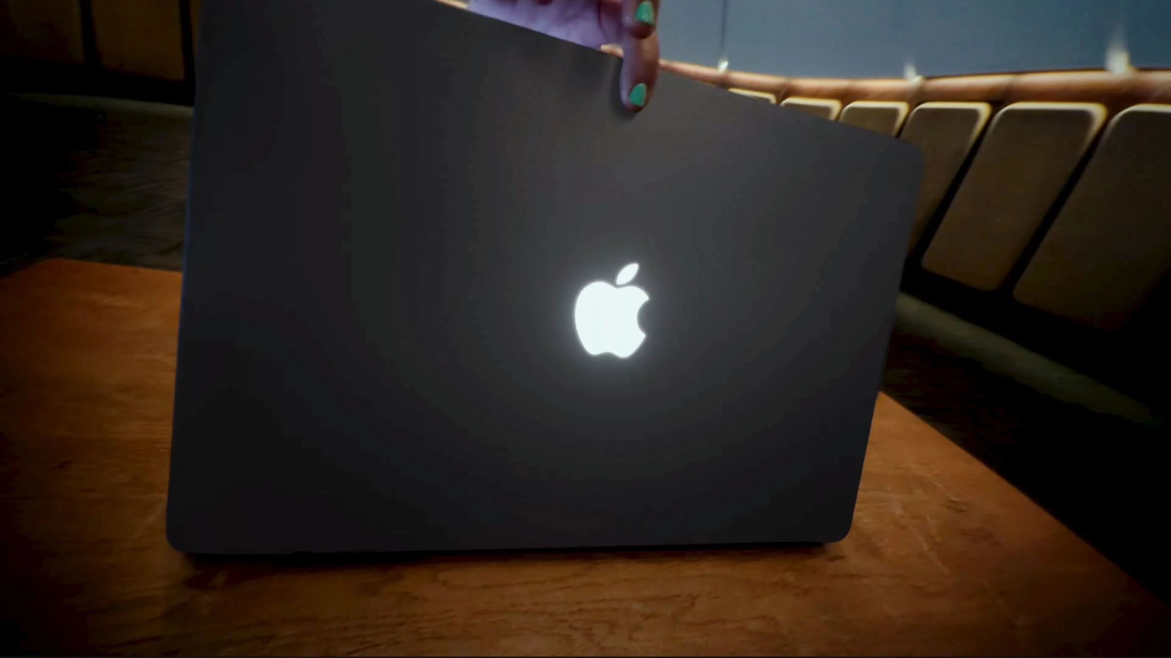 The biggest MacBook surprise of the day? The glowing Apple logo is back.
