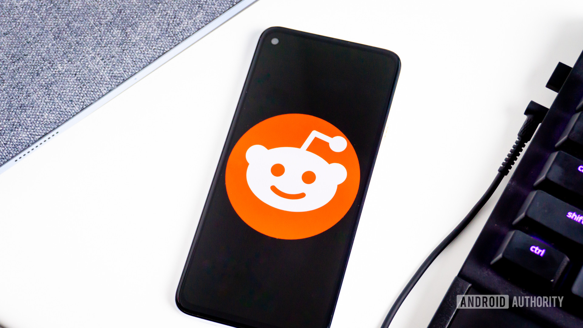 Reddit is taking a page out of TikTok’s book, and it’s not what you think