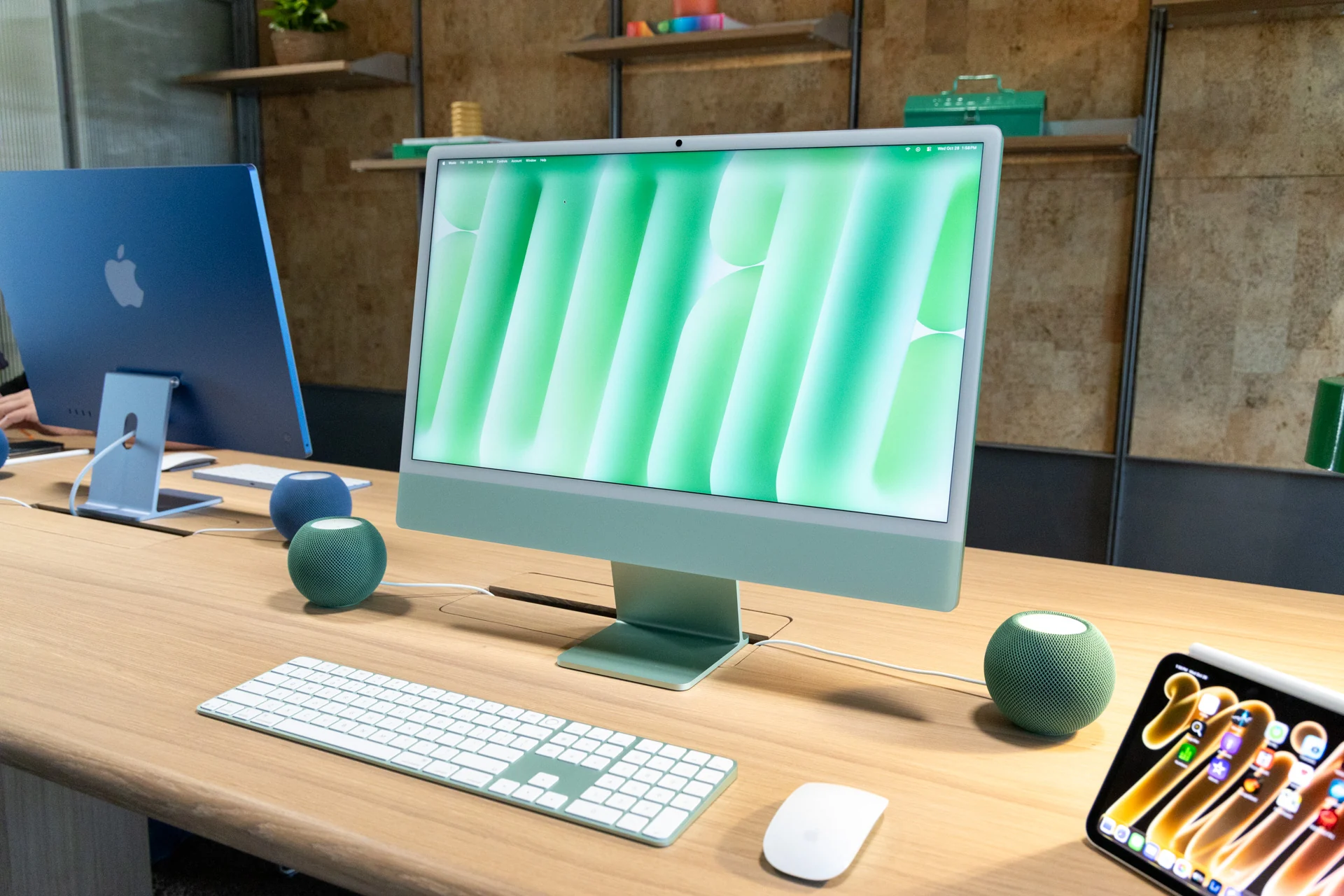 M6 iMac Hands-On: Small Upgrades May Matter More Than You Think