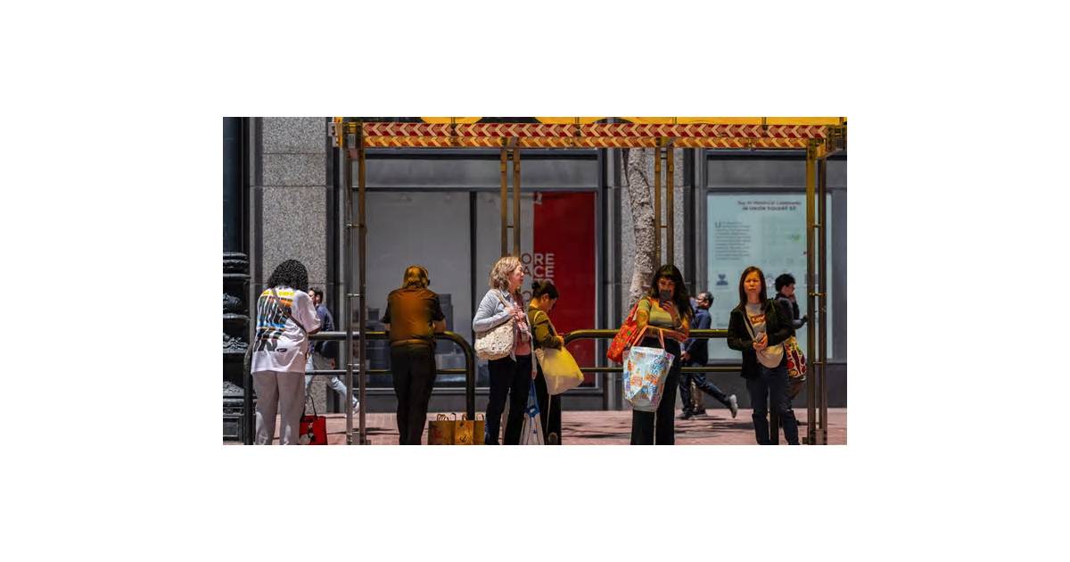 US Economy Grows Most in a Year on Strong Spending, Investment
