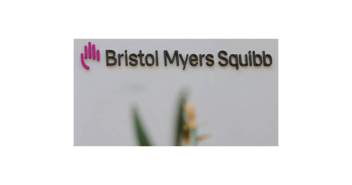 Bristol Myers raises 2026 revenue forecast, lowers EPS due to charge