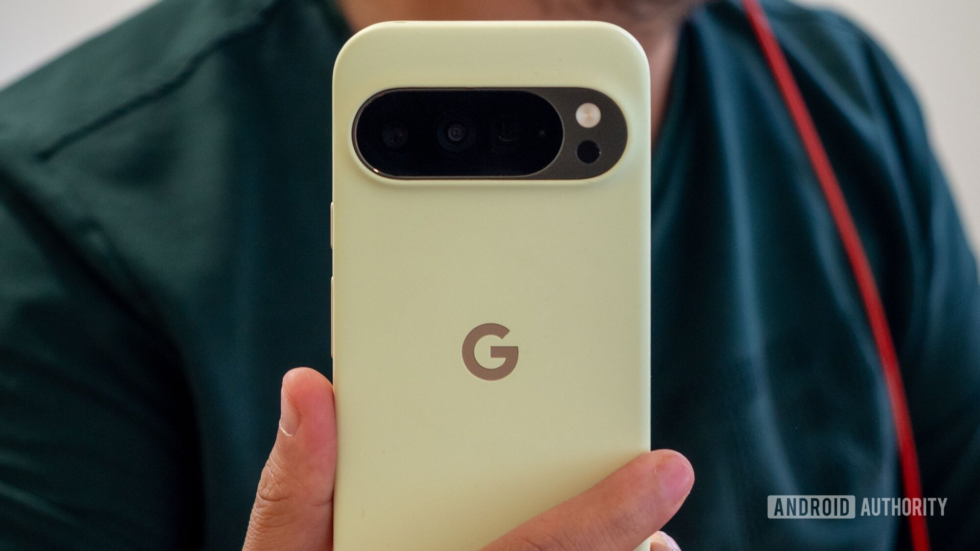 Pixel 10 Pro XL owners can grab Google’s PixelSnap case for 58% off