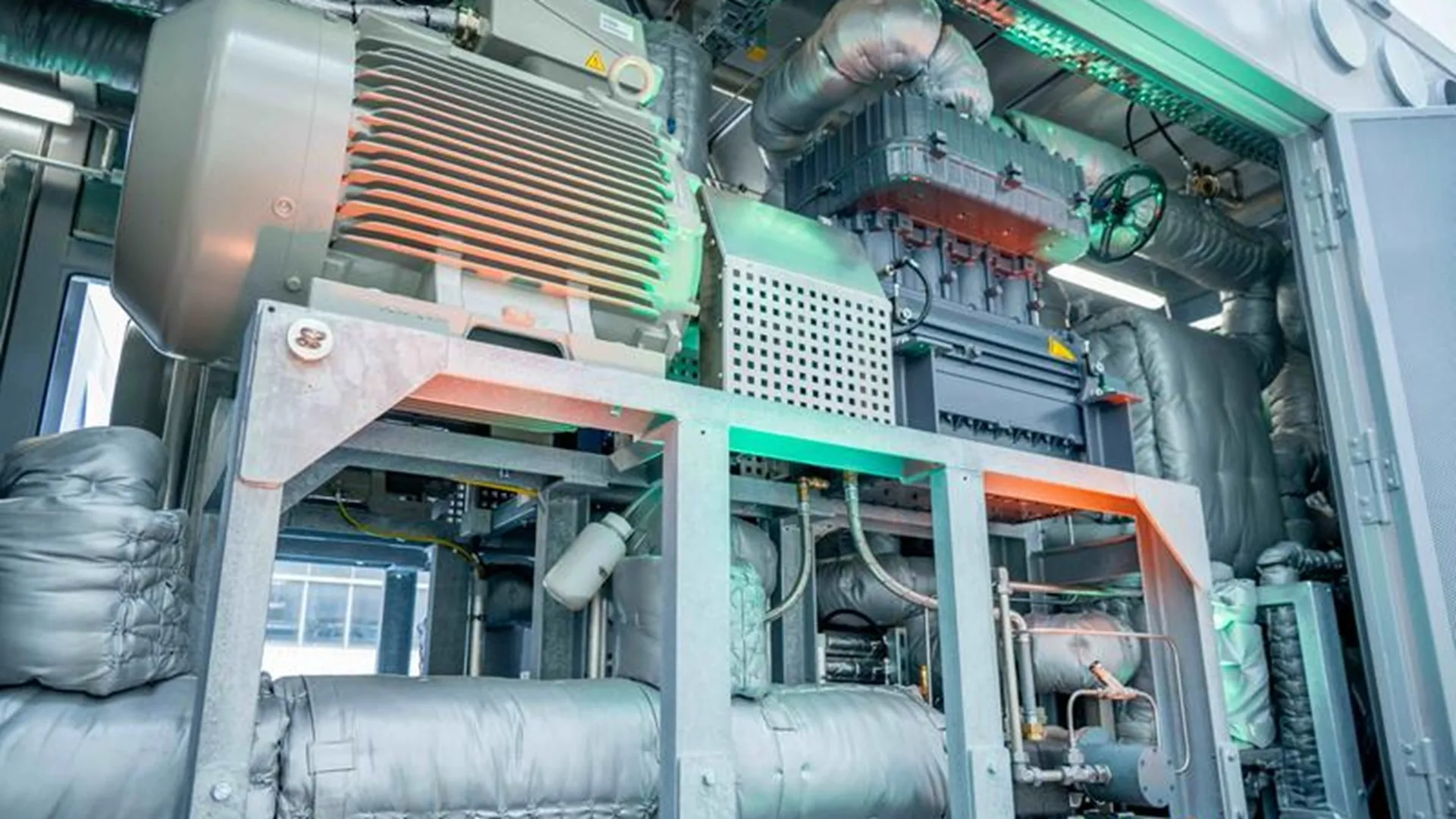 Giant heat pump turns paper mill waste heat into 248°F steam with less fossil fuel
