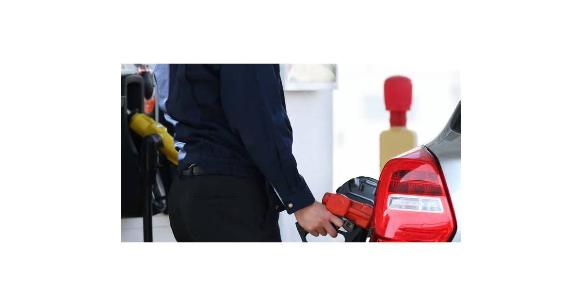 Japan Government to Scale Back Gasoline Subsidies From December