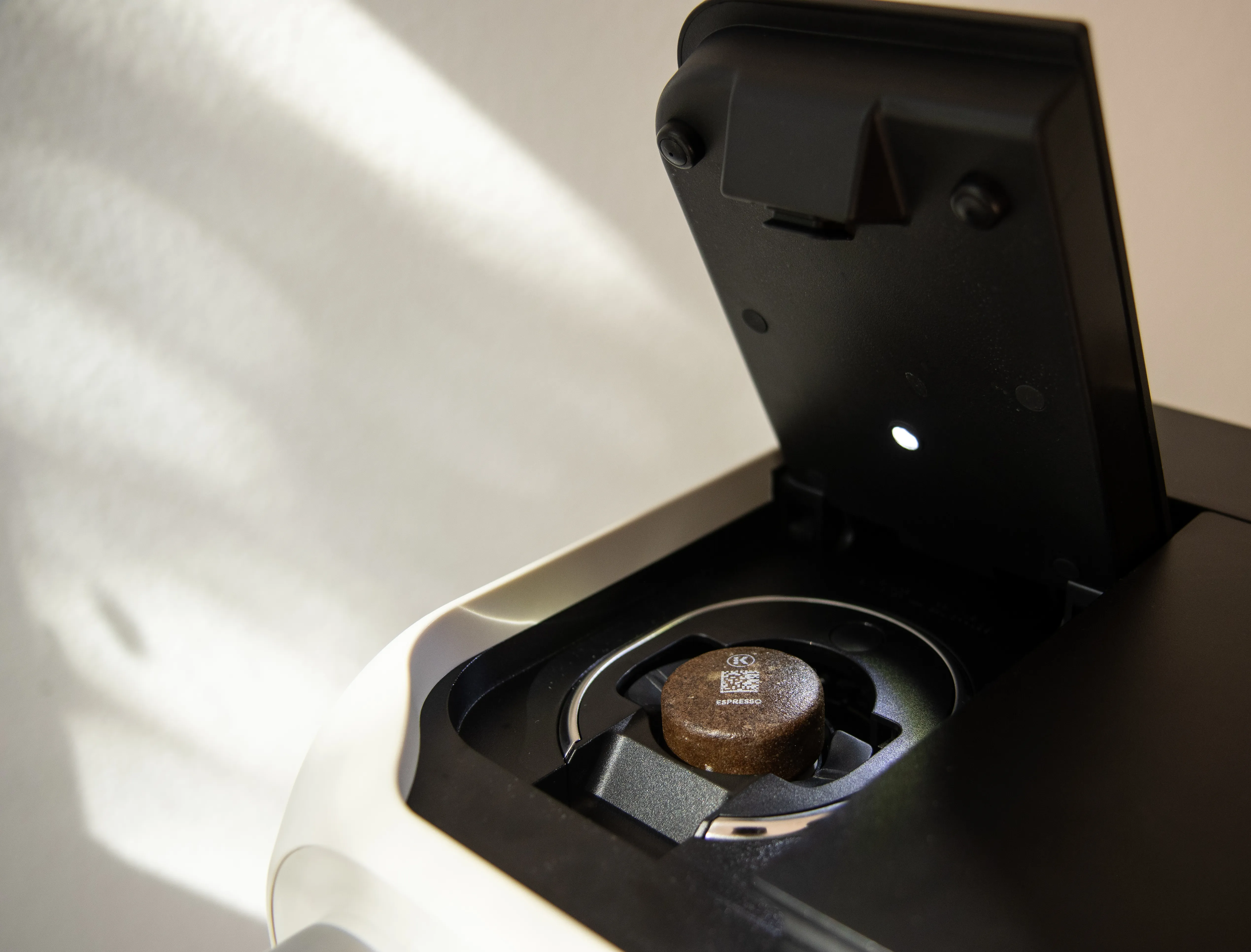 Keurig’s First Brewer That Uses Compostable Pods Is Impressive, but With Room to Improve