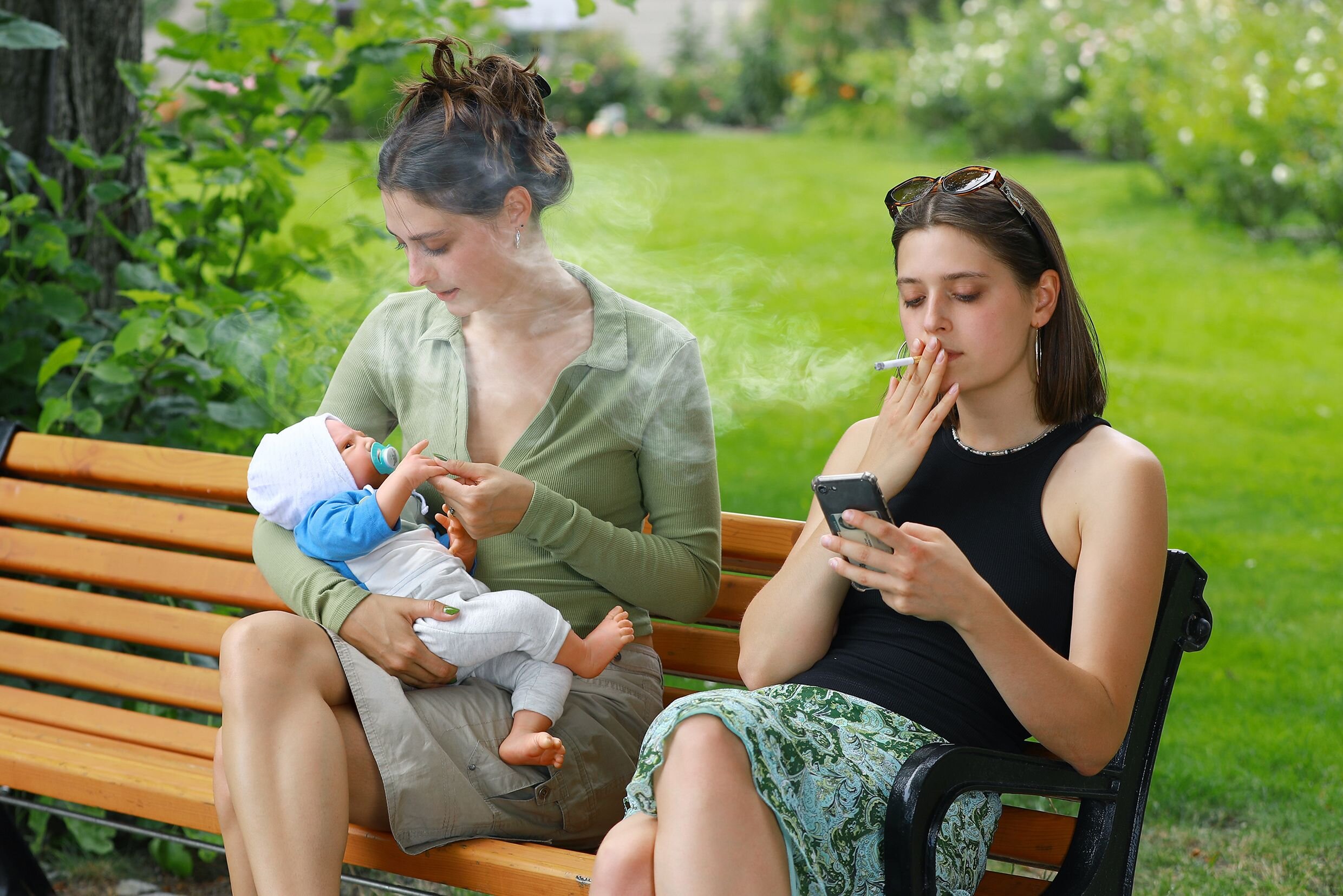 Passive tobacco smoke exposure linked to nonallergic atopic dermatitis severity in young children