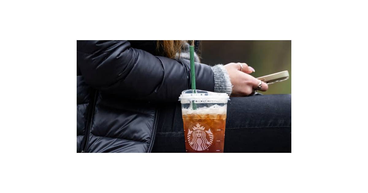 Starbucks US Sales Beat Estimates, Extending Growth Run