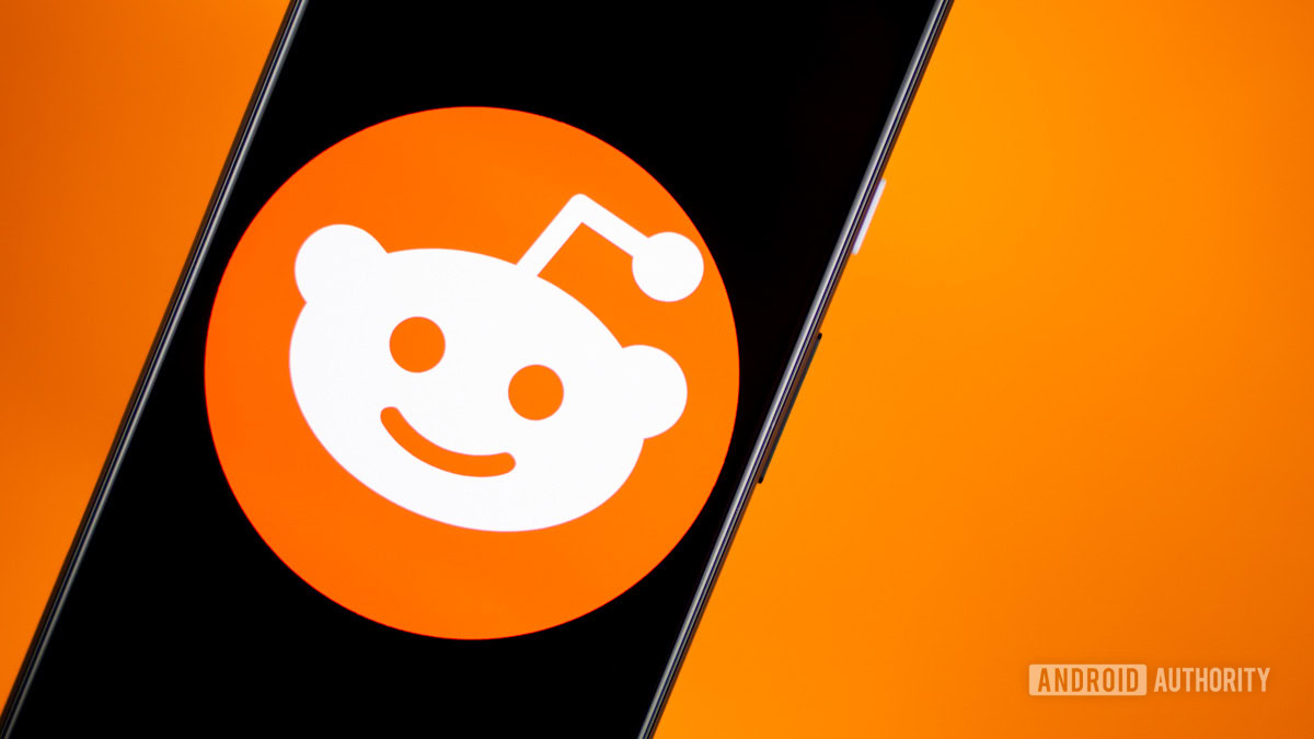 Reddit is coming for logged-out browsing, and users aren’t having it