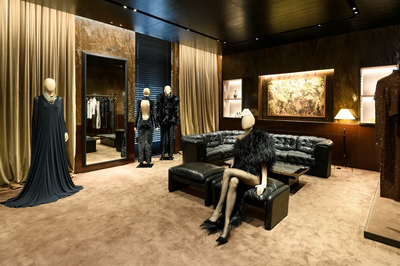 Gucci Debuts New Store Concept on Avenue Montaigne