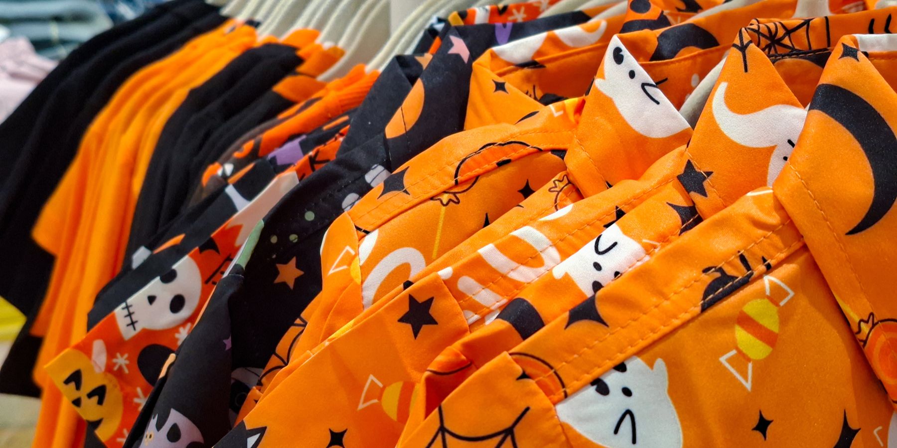 Online sales help October deliver strongest retail sales growth since January 2025