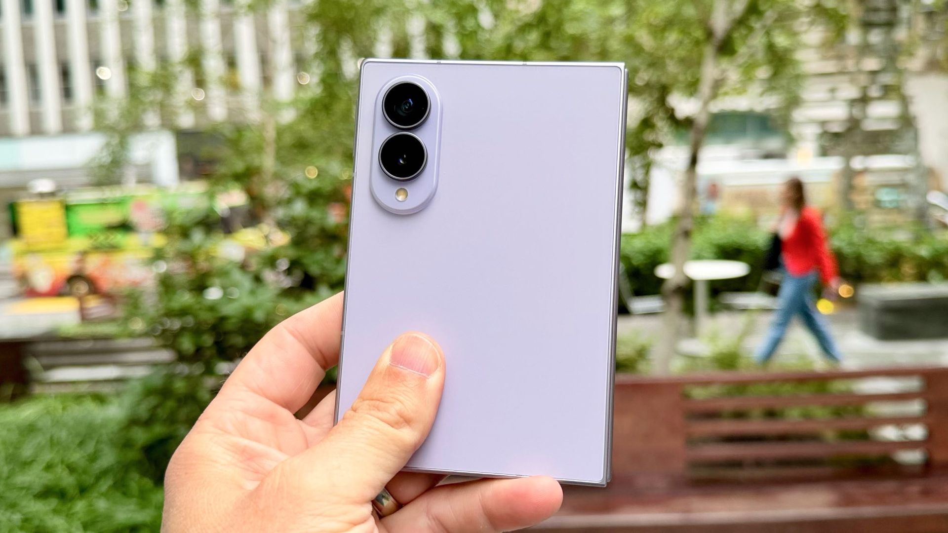Now is the perfect time for Samsung to release a cheaper Galaxy Z Fold 9 FE — and it's all because of iPhone Duo