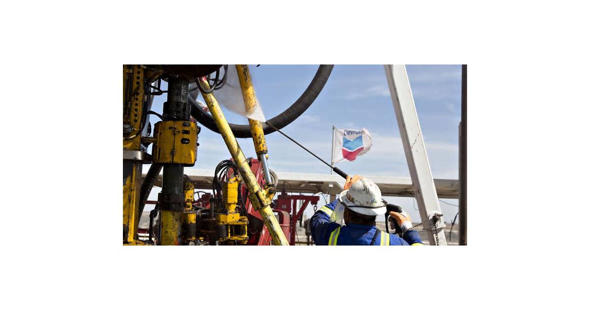 Chevron Exceeds Forecasts on Oil Prices, Swollen Fuel-Making Returns