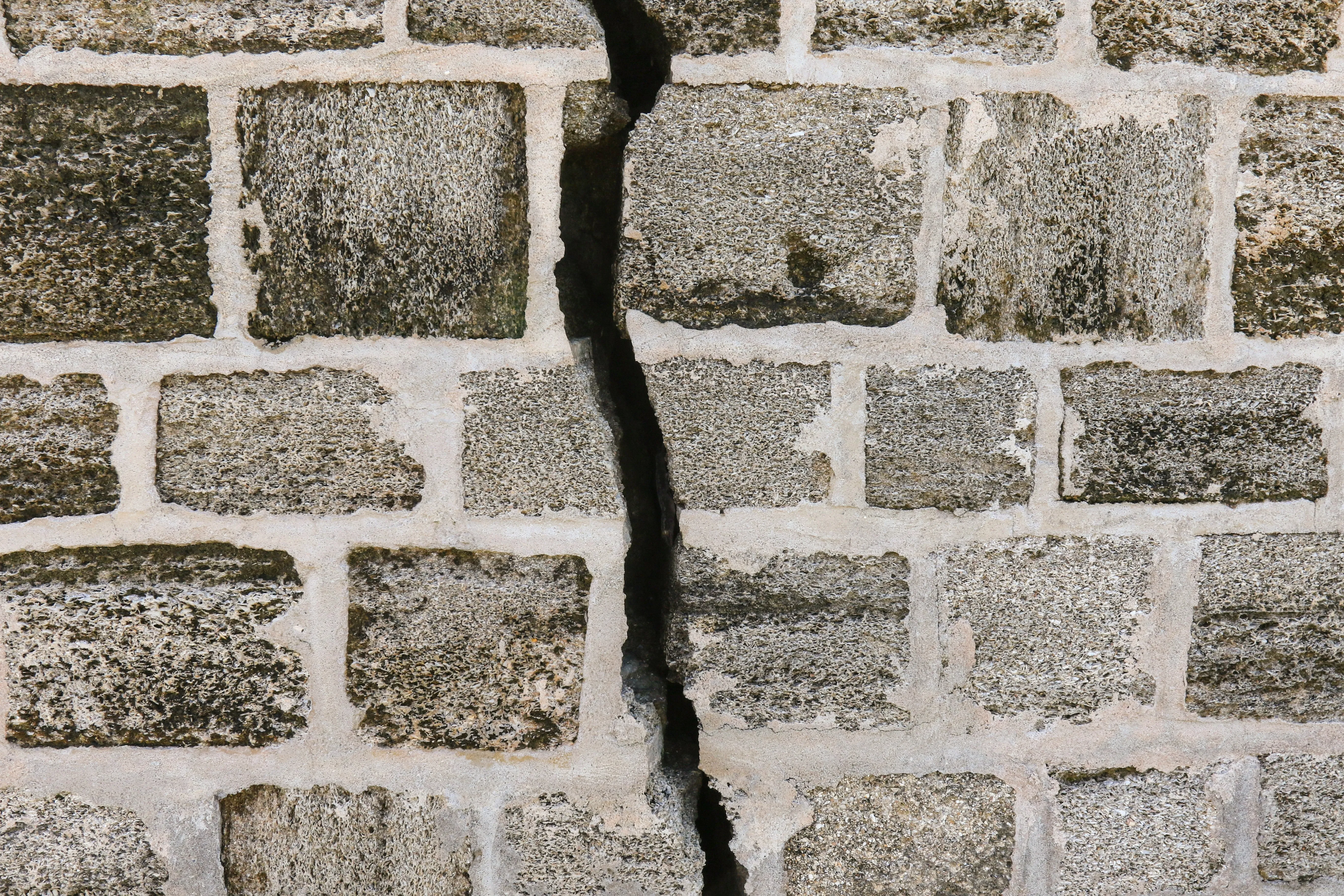 Cracks are emerging in the AI spending boom