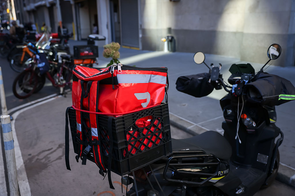 Basically no one is using AI agents for their DoorDash orders