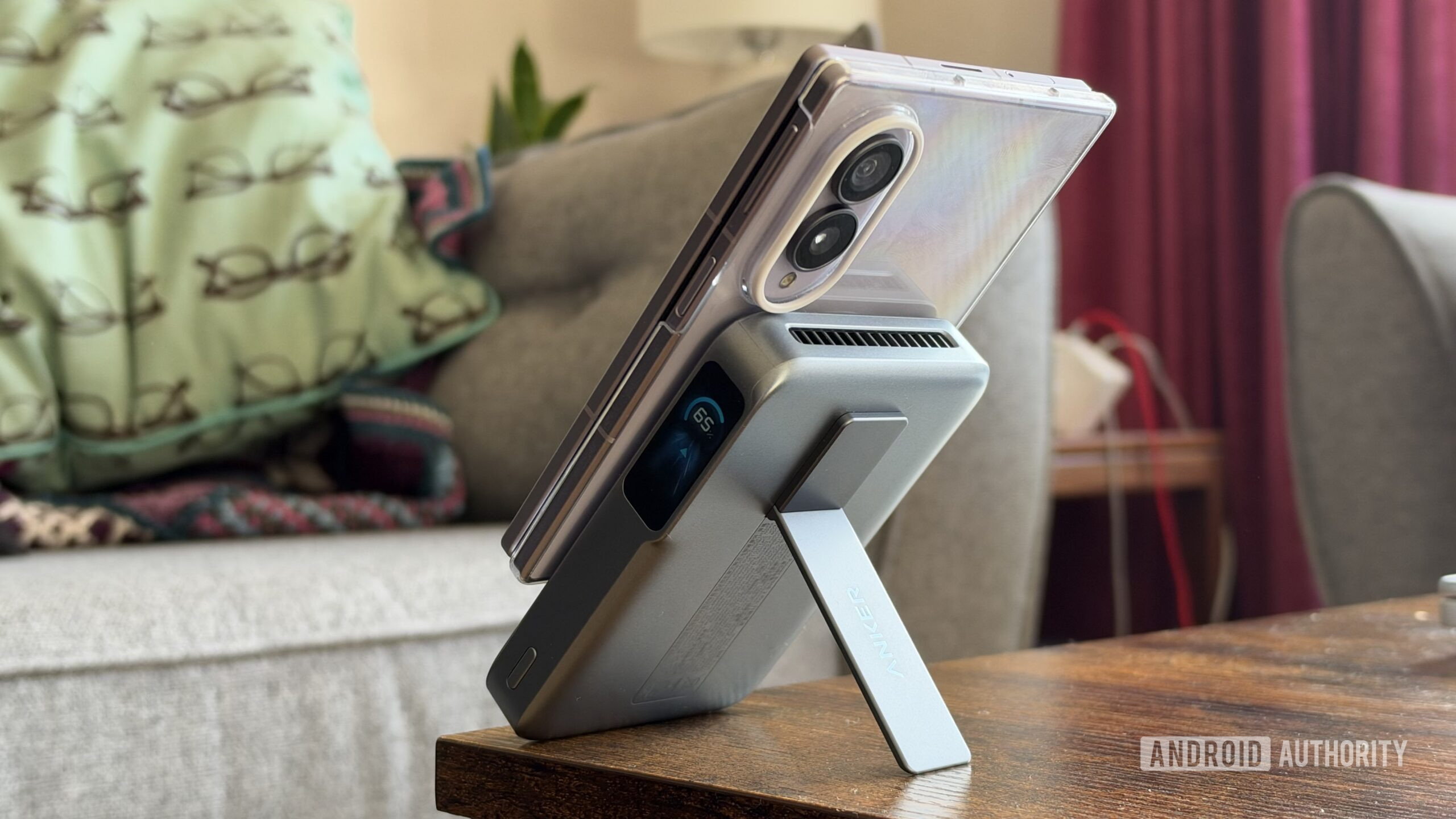 The Anker MagGo Power Bank 2 Pro is brilliant, but not for Android