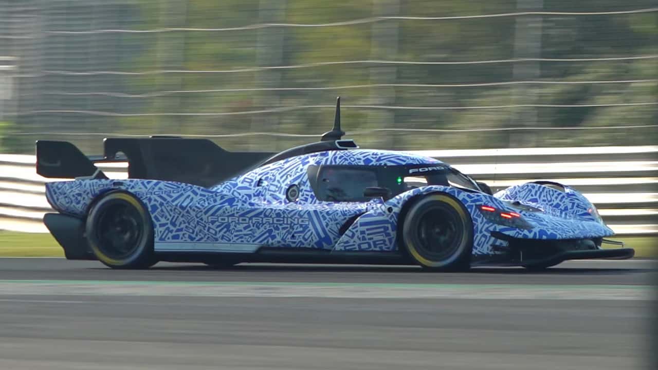 Listen To Ford's New V8 Hypercar Tear Up The Track: Video
